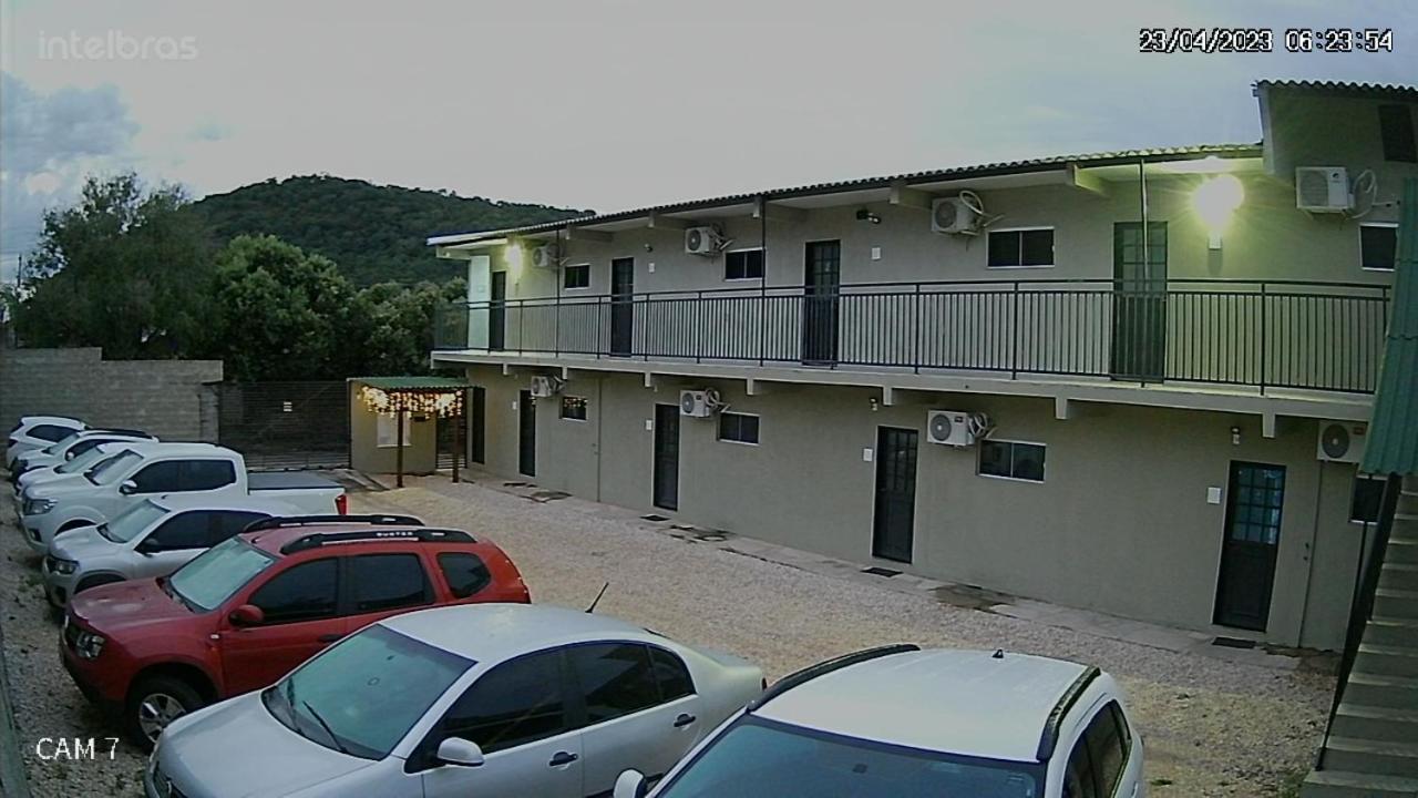 Apartment Da Serra - Aptos Mobiliados E Por Temporada Barra do Garcas